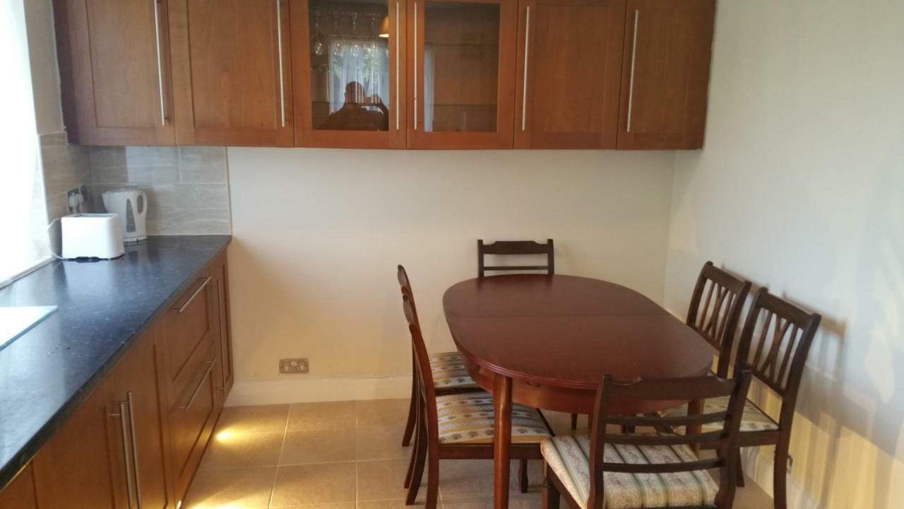 Elegant And Spacious 2 Bedroom Barnet Exterior foto